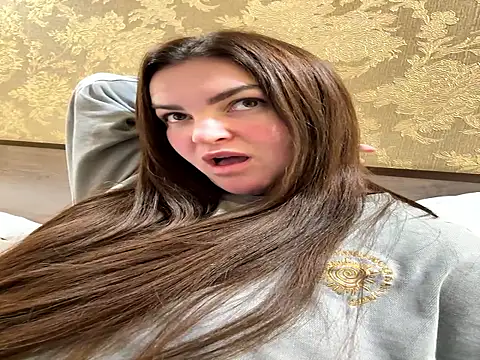 Karolina llove online show from 25, 11, 2025