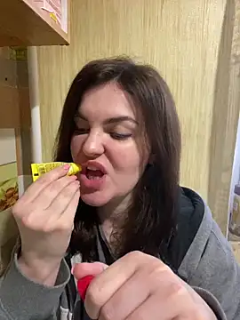 Karolina llove online show from 14, 2, 2025