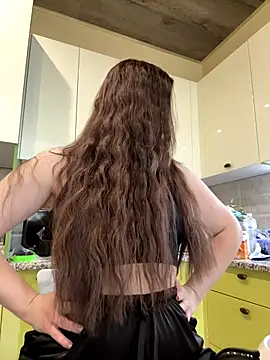 Karolina llove online show from 19, 10, 2025