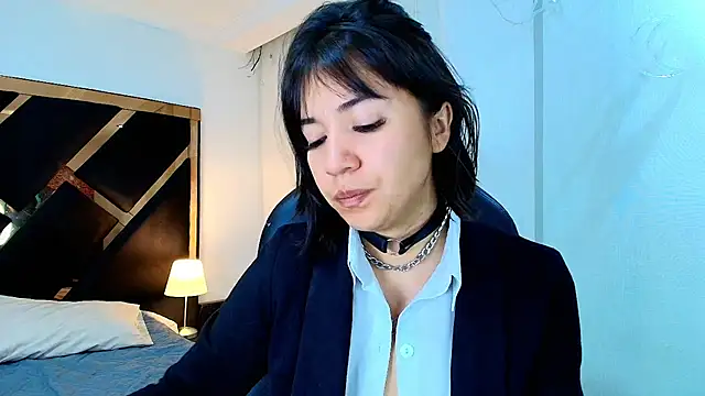 lina bedoya  online show from 11, 3, 2026