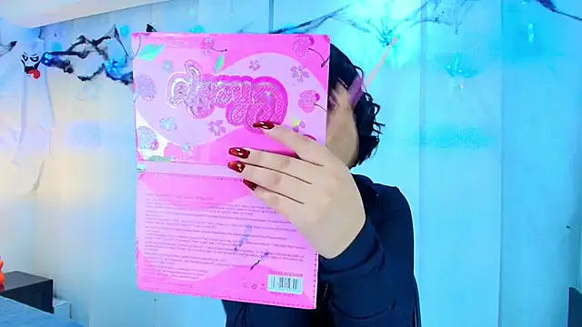 Snapshot of lina_bedoya_ chatting on 7, 11, 2025 lina bedoya online show from 7, 11, 2025