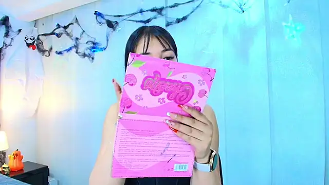 Snapshot of lina_bedoya_ chatting on 25, 10, 2025 lina bedoya online show from 25, 10, 2025