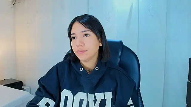 Snapshot of lina_bedoya_ chatting on 28, 11, 2025 lina bedoya online show from 28, 11, 2025