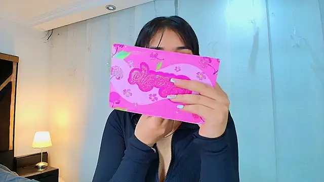 lina bedoya  online show from 16, 3, 2026