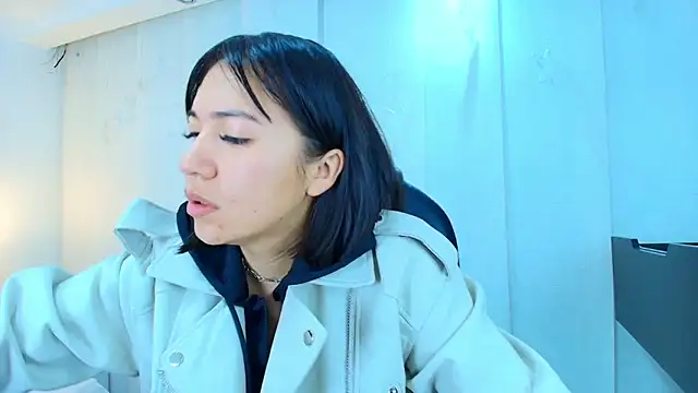 Snapshot of lina_bedoya_ chatting on 29, 11, 2025 lina bedoya online show from 29, 11, 2025