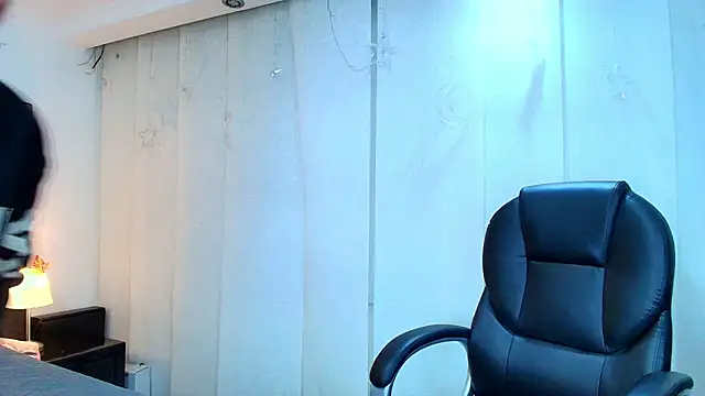 lina bedoya  online show from 7, 2, 2026