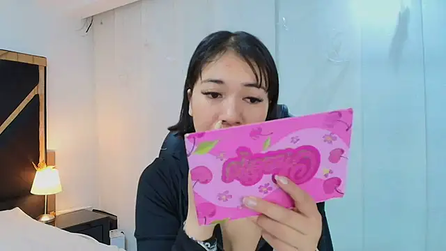 lina bedoya  online show from 15, 1, 2026