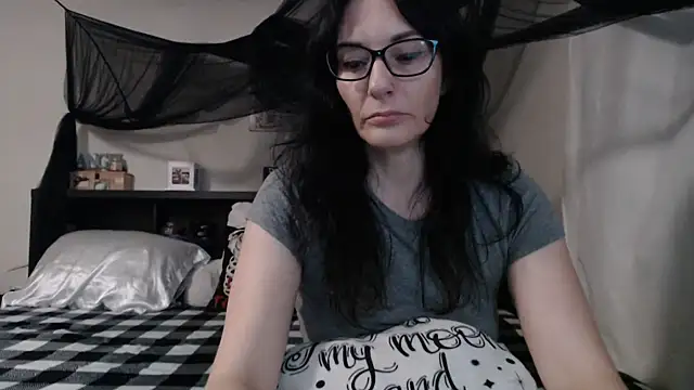 CrystalLakeXO online show from 26, 7, 2026