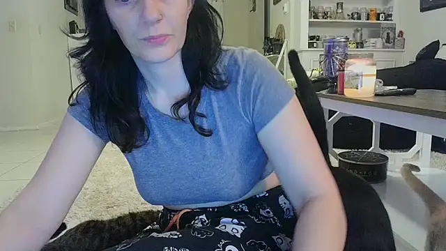 CrystalLakeXO online show from 29, 10, 2025