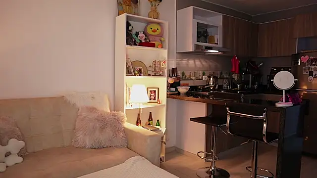 SaraParisi online show from 8, 2, 2026