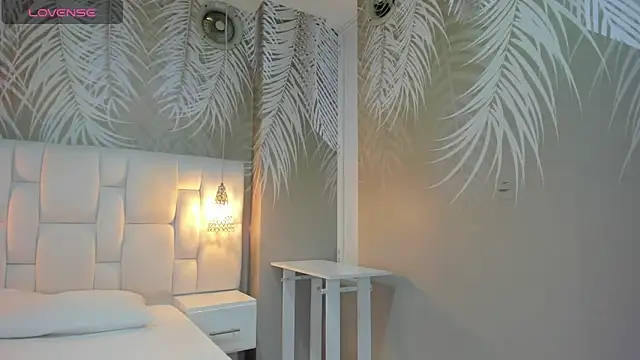 Lesly sexy4u online show from 21, 12, 2025