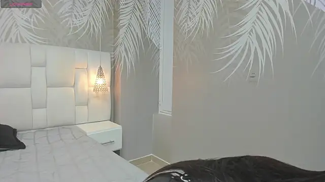 Lesly sexy4u online show from 5, 12, 2025