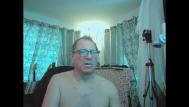 coryassman online show from 22, 4, 2026