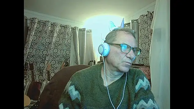 coryassman online show from 13, 4, 2026