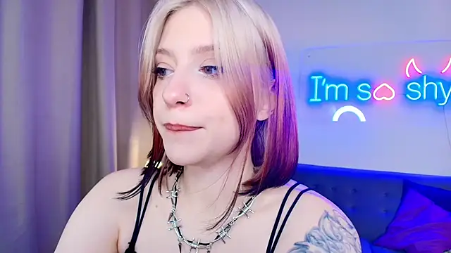 arielabradberry online show from 25, 11, 2025