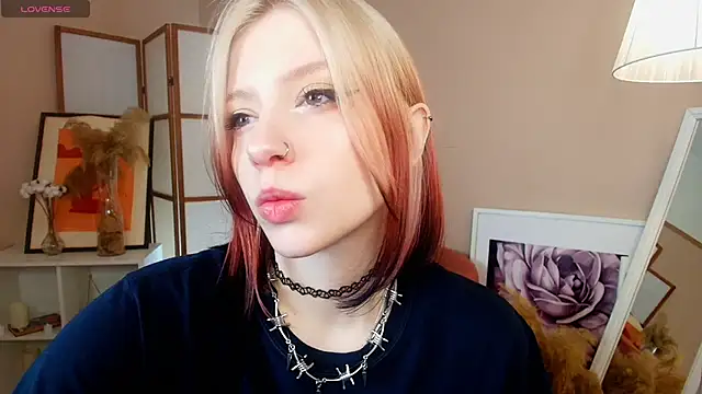 arielabradberry online show from 4, 12, 2025