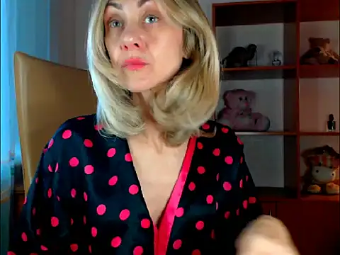 Snapshot of Tanya6547 chatting on 18, 10, 2025 Tanya6547 online show from 18, 10, 2025