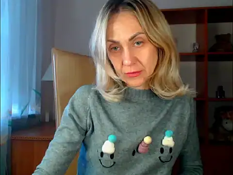 Snapshot of Tanya6547 chatting on 12, 11, 2025 Tanya6547 online show from 12, 11, 2025