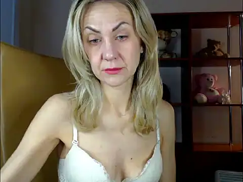 Tanya6547 online show from 12, 1, 2025