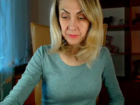 Snapshot of Tanya6547 chatting on 26, 10, 2025 Tanya6547 online show from 26, 10, 2025