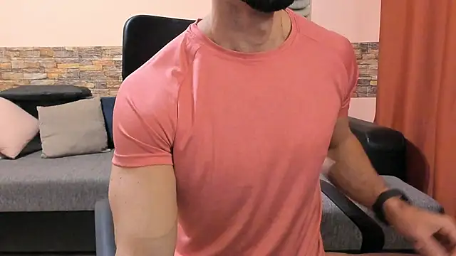 HotHunkTrainer online show from 3, 12, 2025