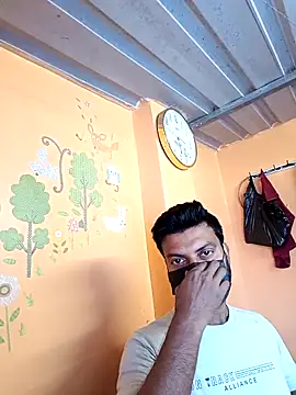 model yesx online show from 7, 3, 2025