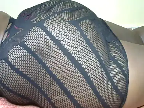 Snapshot of tilda_naughty chatting on 21, 2, 2025 tilda naughty online show from 21, 2, 2025