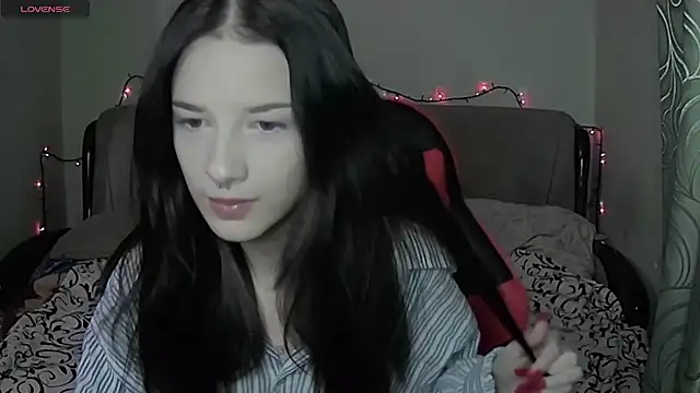 Miya Dream UKR online show from 28, 11, 2025