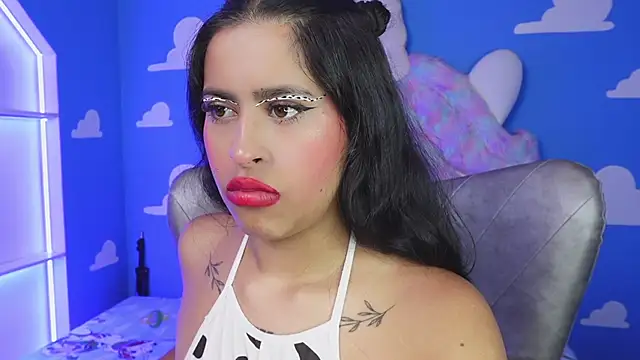 miss romyna online show from 11, 11, 2025