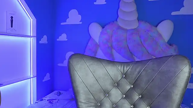 miss romyna online show from 1, 12, 2025