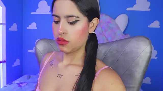 miss romyna online show from 18, 12, 2025