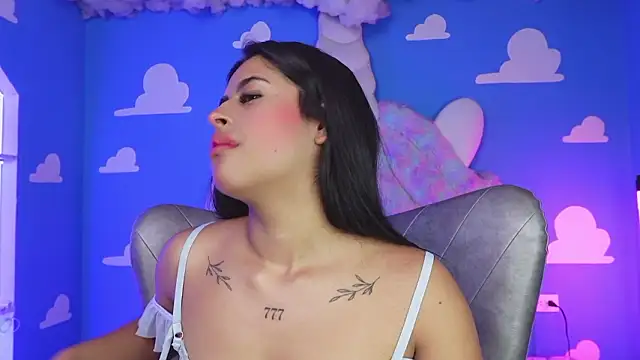 miss romyna online show from 7, 2, 2026