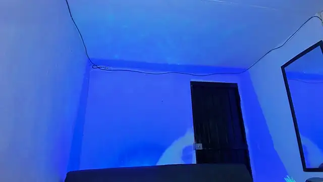 Snapshot of emperatrizhotwolf chatting on 27, 2, 2025 emperatrizhotwolf online show from 27, 2, 2025