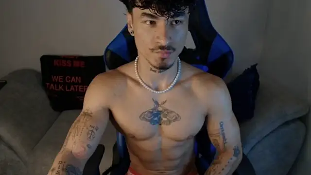Snapshot of Thomas_Fit1 chatting on 9, 7, 2026 Thomas Fit1 online show from 9, 7, 2026