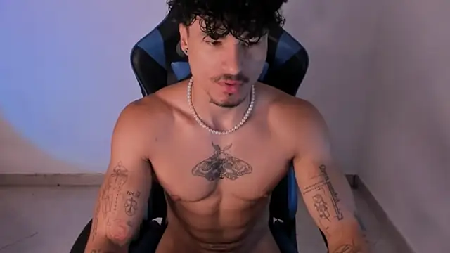 Snapshot of Thomas_Fit1 chatting on 29, 6, 2026 Thomas Fit1 online show from 29, 6, 2026