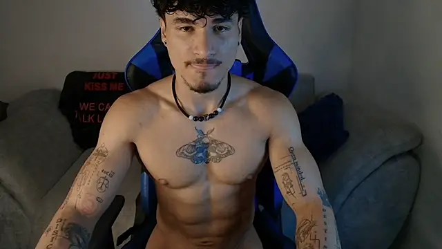 Snapshot of Thomas_Fit1 chatting on 15, 7, 2026 Thomas Fit1 online show from 15, 7, 2026