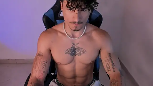 Snapshot of Thomas_Fit1 chatting on 30, 6, 2026 Thomas Fit1 online show from 30, 6, 2026