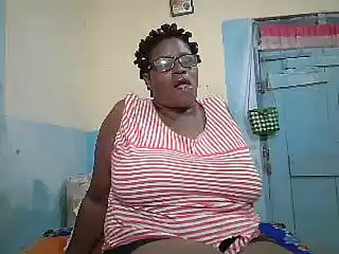 Snapshot of sexy_bigboobss chatting on 9, 7, 2026 sexy bigboobss online show from 9, 7, 2026
