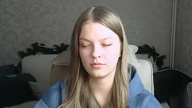 Snapshot of EmySway chatting on 31, 1, 2025 EmySway online show from 31, 1, 2025