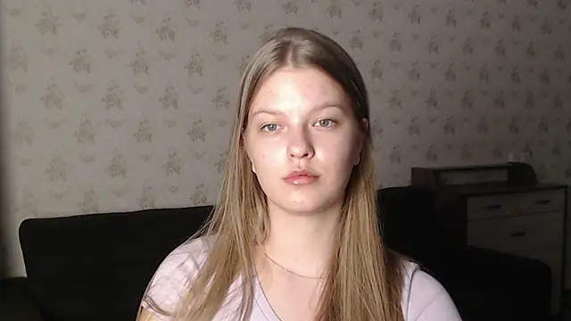 Snapshot of EmySway chatting on 20, 1, 2025 EmySway online show from 20, 1, 2025