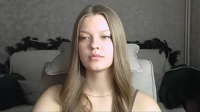 Snapshot of EmySway chatting on 31, 1, 2025 EmySway online show from 31, 1, 2025