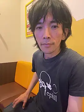 Snapshot of Katakuriko-Denpun chatting on 27, 5, 2026 Katakuriko-Denpun online show from 27, 5, 2026
