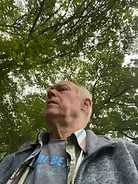Snapshot of martxxxxx chatting on 21, 5, 2026 martxxxxx online show from 21, 5, 2026