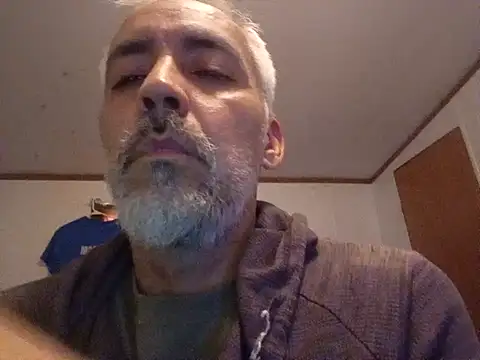Xoc8  online show from 16, 2, 2025