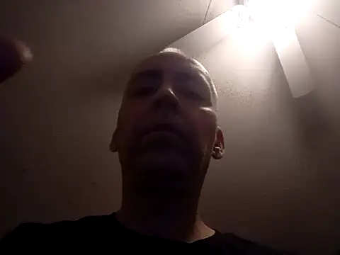 Xoc8  online show from 25, 2, 2025