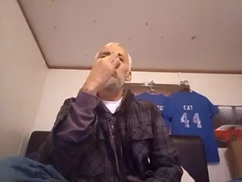 Xoc8  online show from 22, 2, 2025