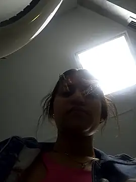 AnthonelaDuque online show from 10, 1, 2026