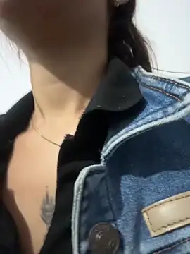 AnthonelaDuque online show from 11, 2, 2026