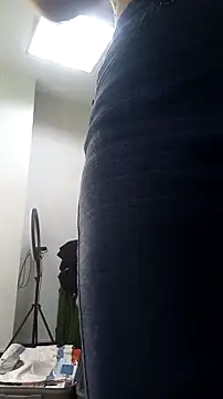 AnthonelaDuque online show from 8, 11, 2025