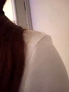 AnthonelaDuque online show from 21, 11, 2025